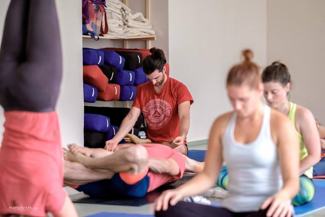 Jak začít praktikovat jógu 6 dní v týdnu?